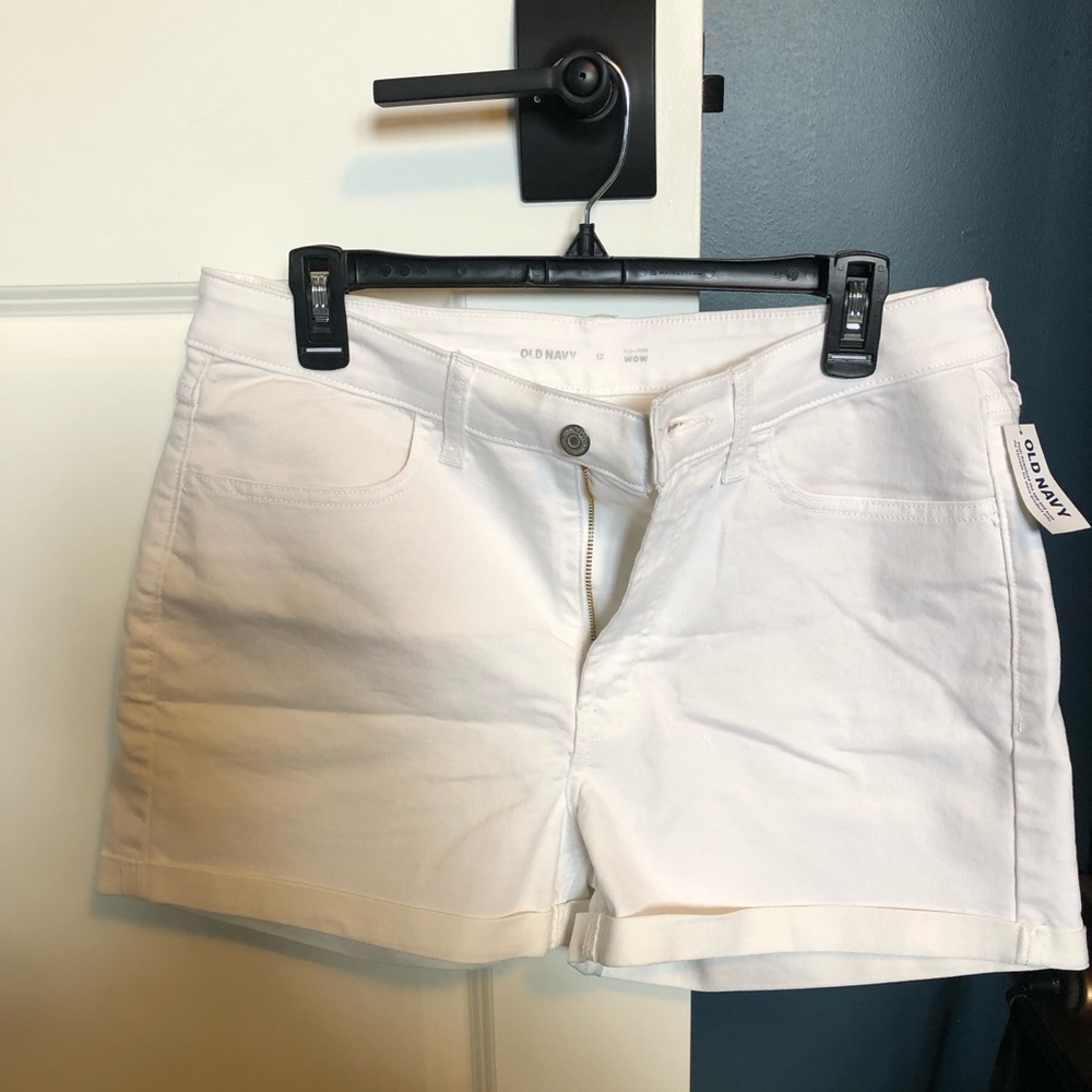 Old Navy white-wash Jean shorts